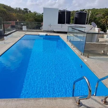 بوغمُلو Ranghavi Sands Apartment With Pool - Near Beach And Dabolim Airport المظهر الخارجي الصورة